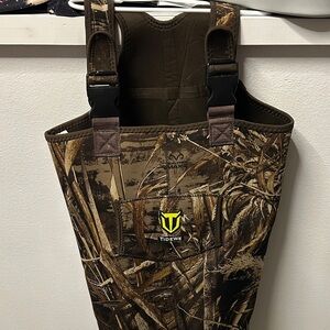 Realtree Camouflage Kids Waders